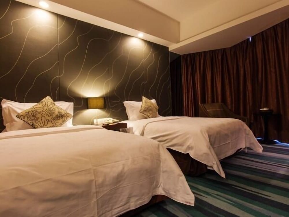 Metropolo Jinjiang Hotel (Fuzhou Cangshan) 10/29
