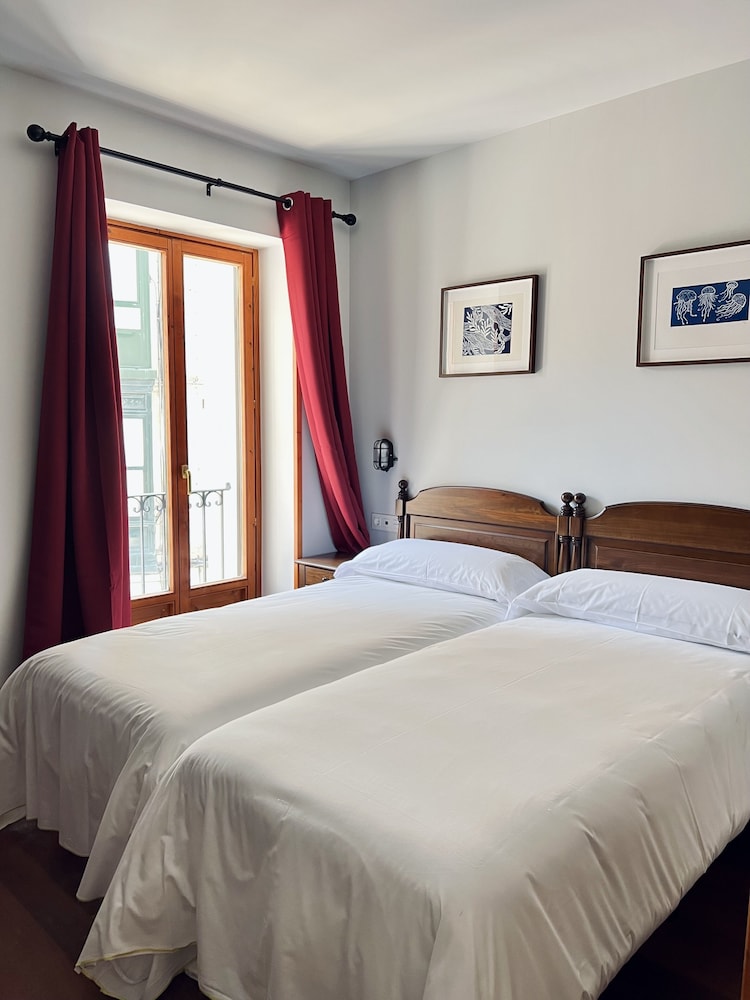 Hotel Branka، بيرميو 6/50