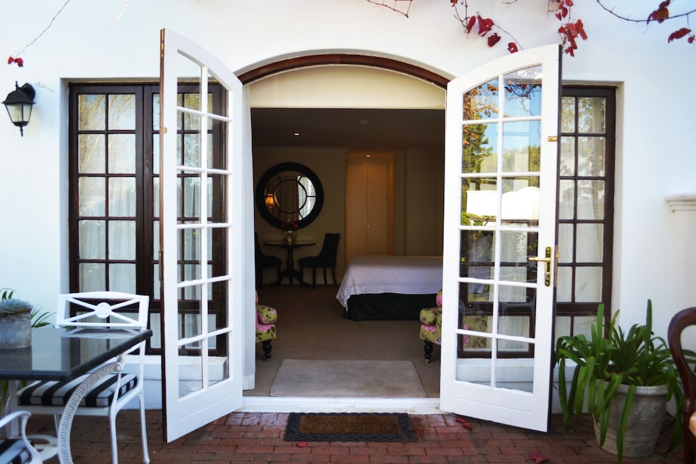 The Andros Deluxe Boutique Hotel 8/67