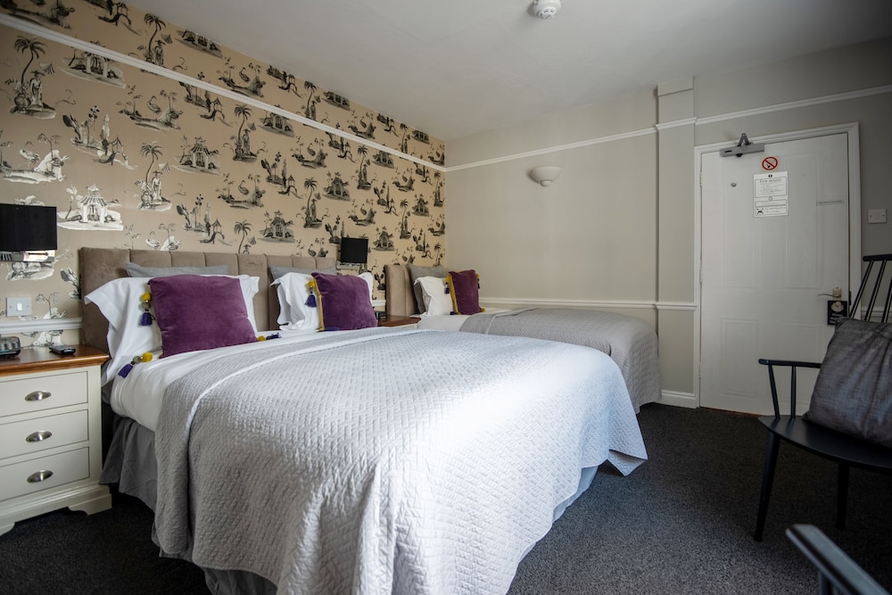Harington's Hotel 19/50