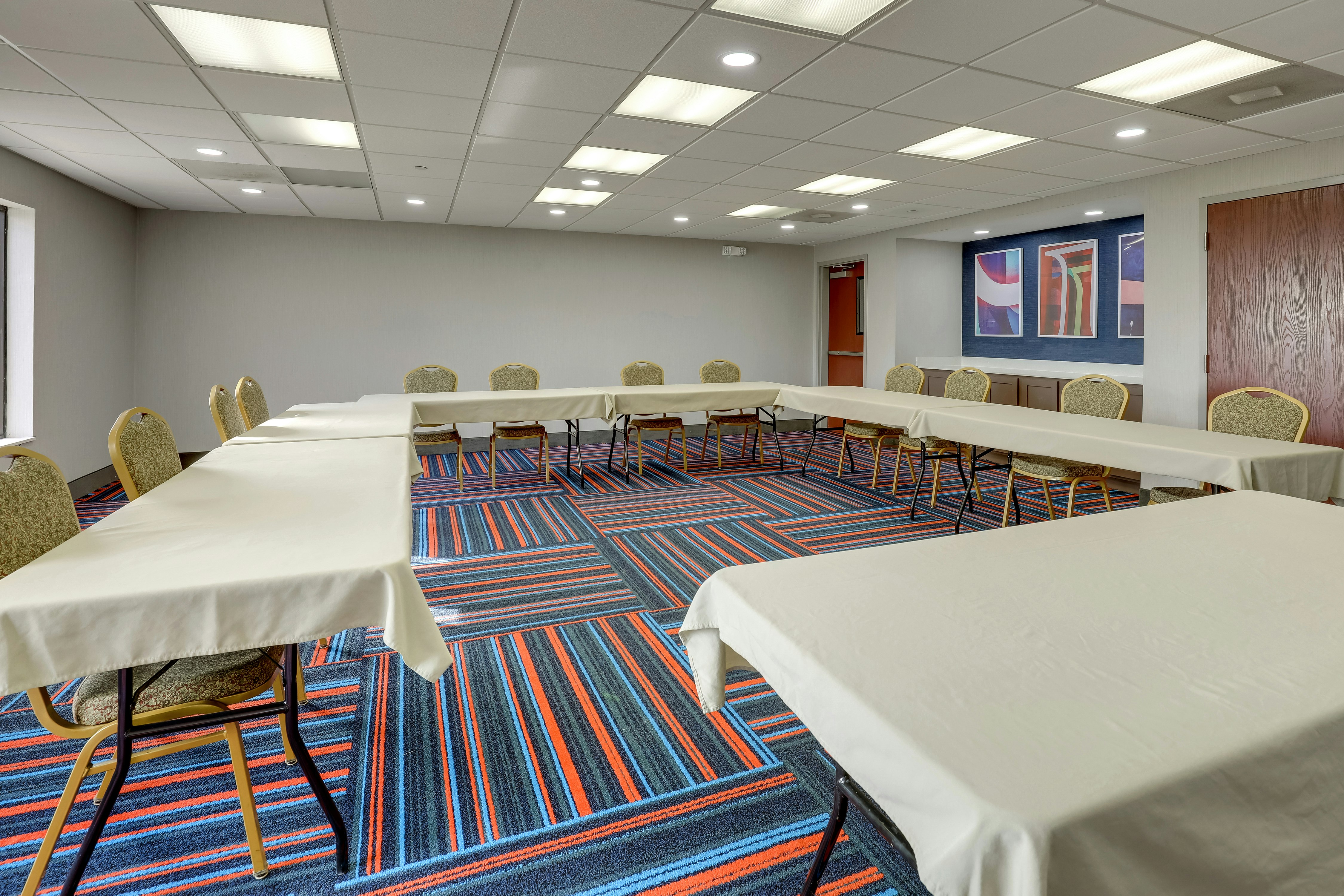 Hampton Inn & Suites St. Louis-Edwardsville 61/69