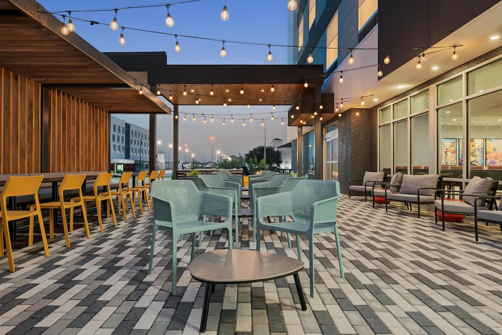 Home2 Suites by Hilton Lafayette I-10 37/55