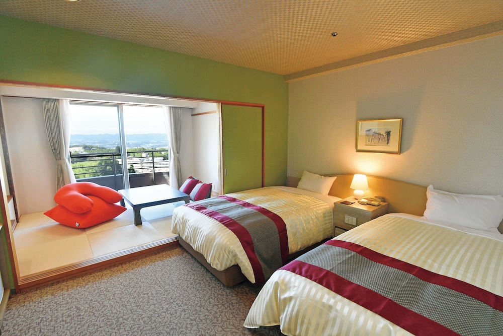 The Grand Resort Princess Arima 7/50