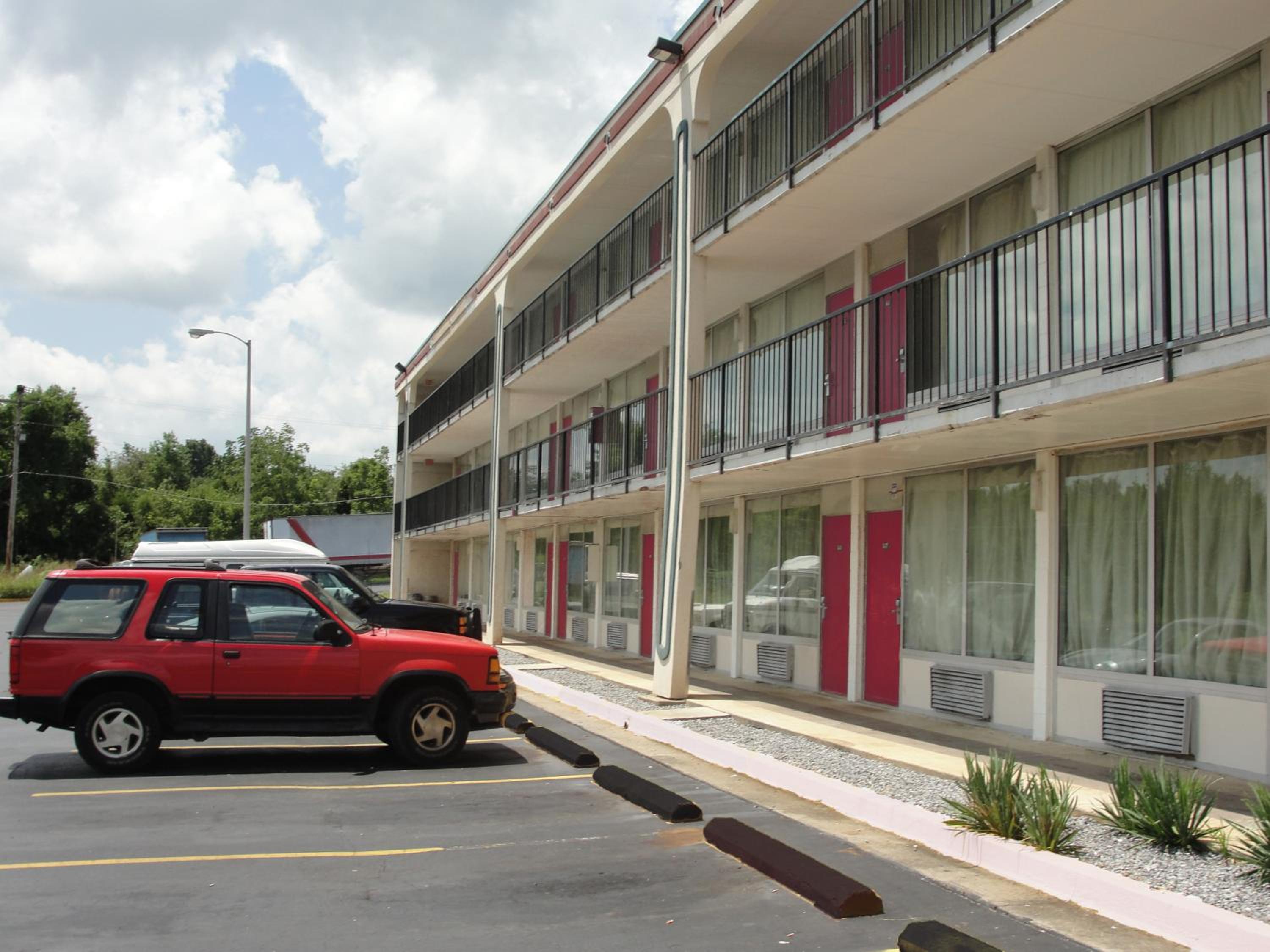 Budget Inn Alcoa By Magnuson Worldwide 22/24