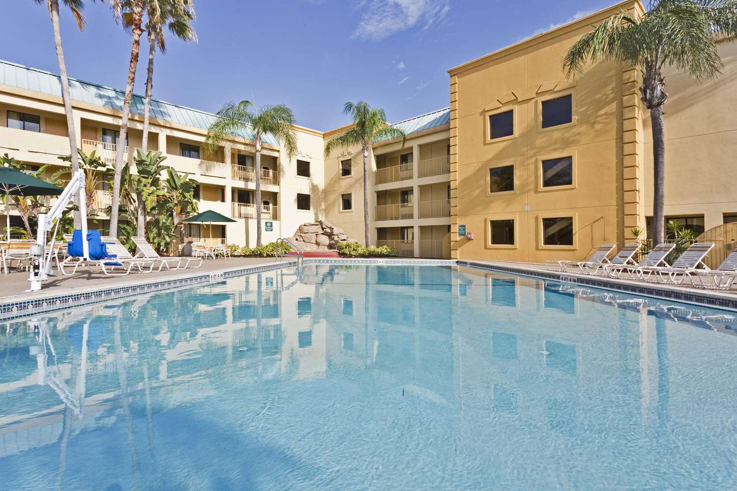 La Quinta Inn by Wyndham Tampa Near Busch Gardens 2/66