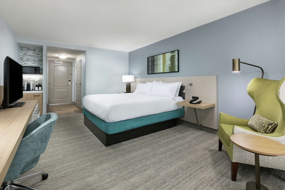 Hilton Garden Inn Greenville 8/40