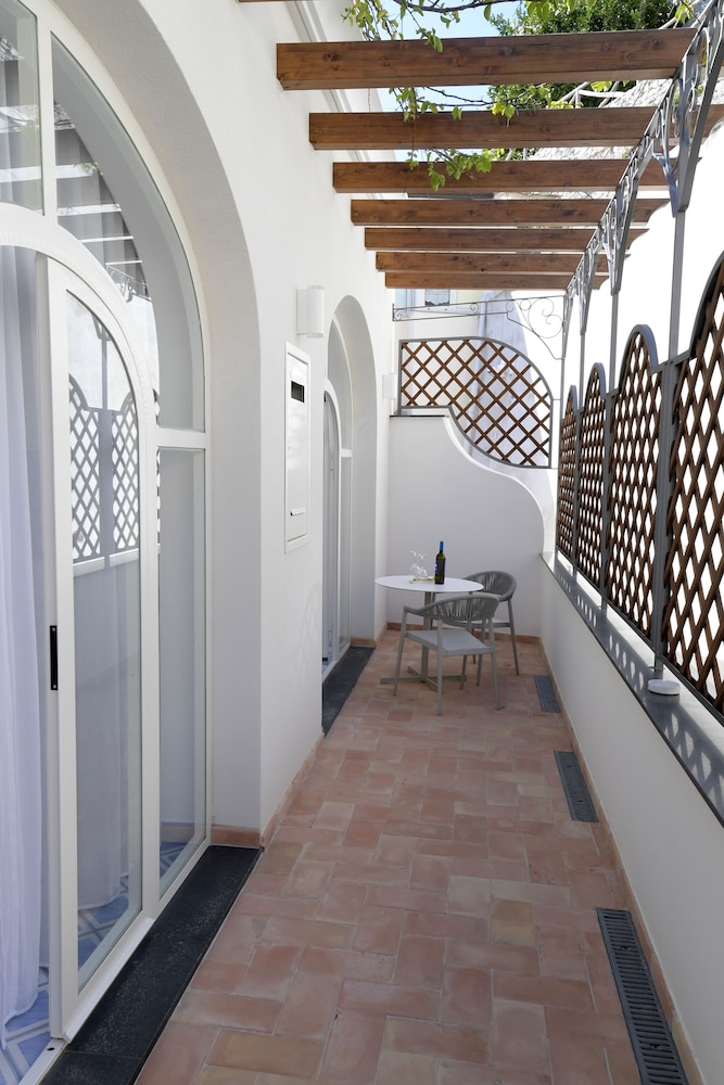 Palazzo San Giovanni 37/64