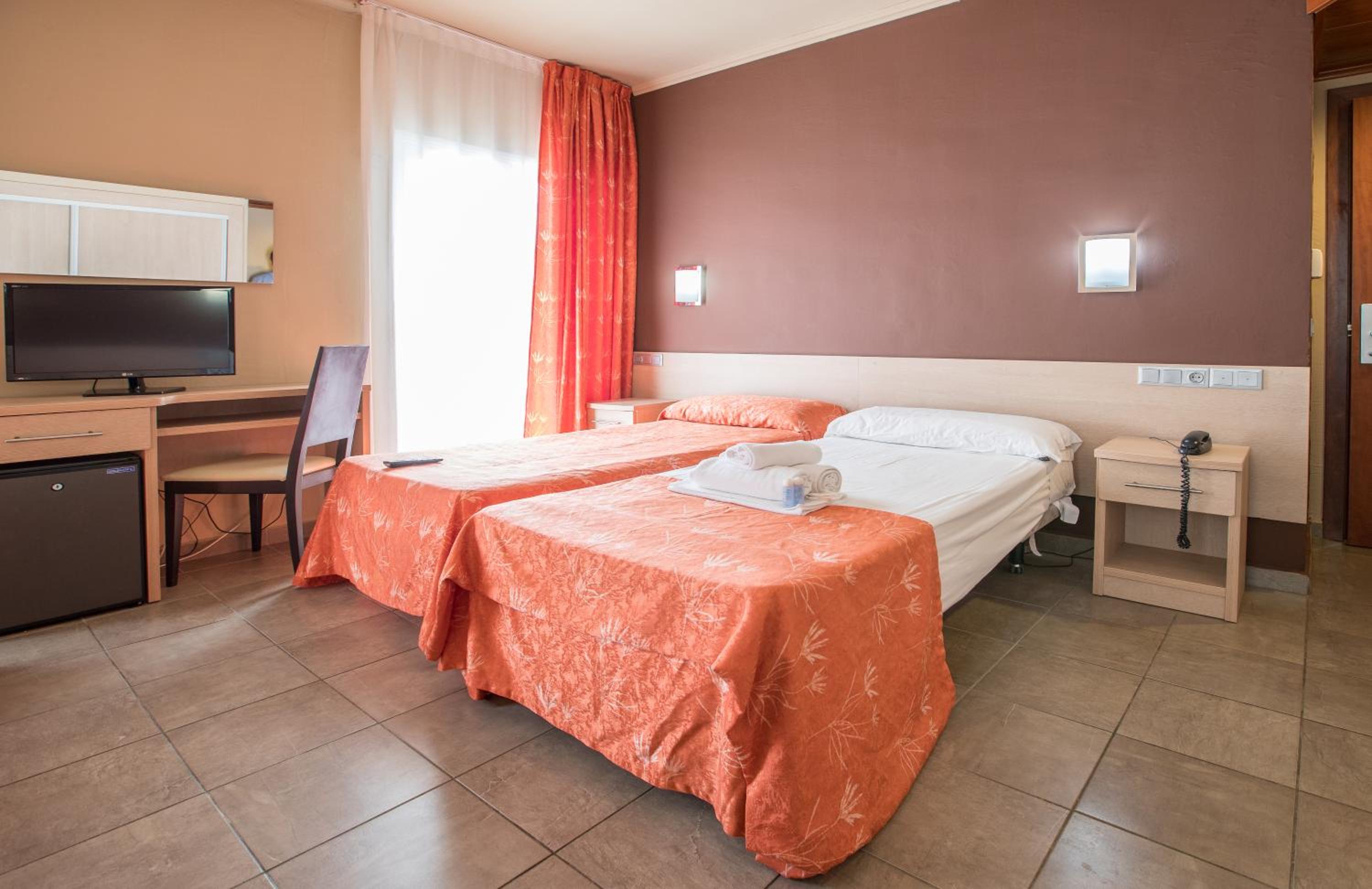 Tossa Beach Hotel 22/62