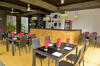 Olanro Hotel 35/40