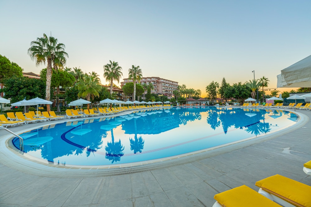 Justiniano Park Conti 30/50
