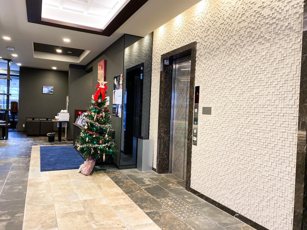 Tanimachi Luxe Hotel 11/57