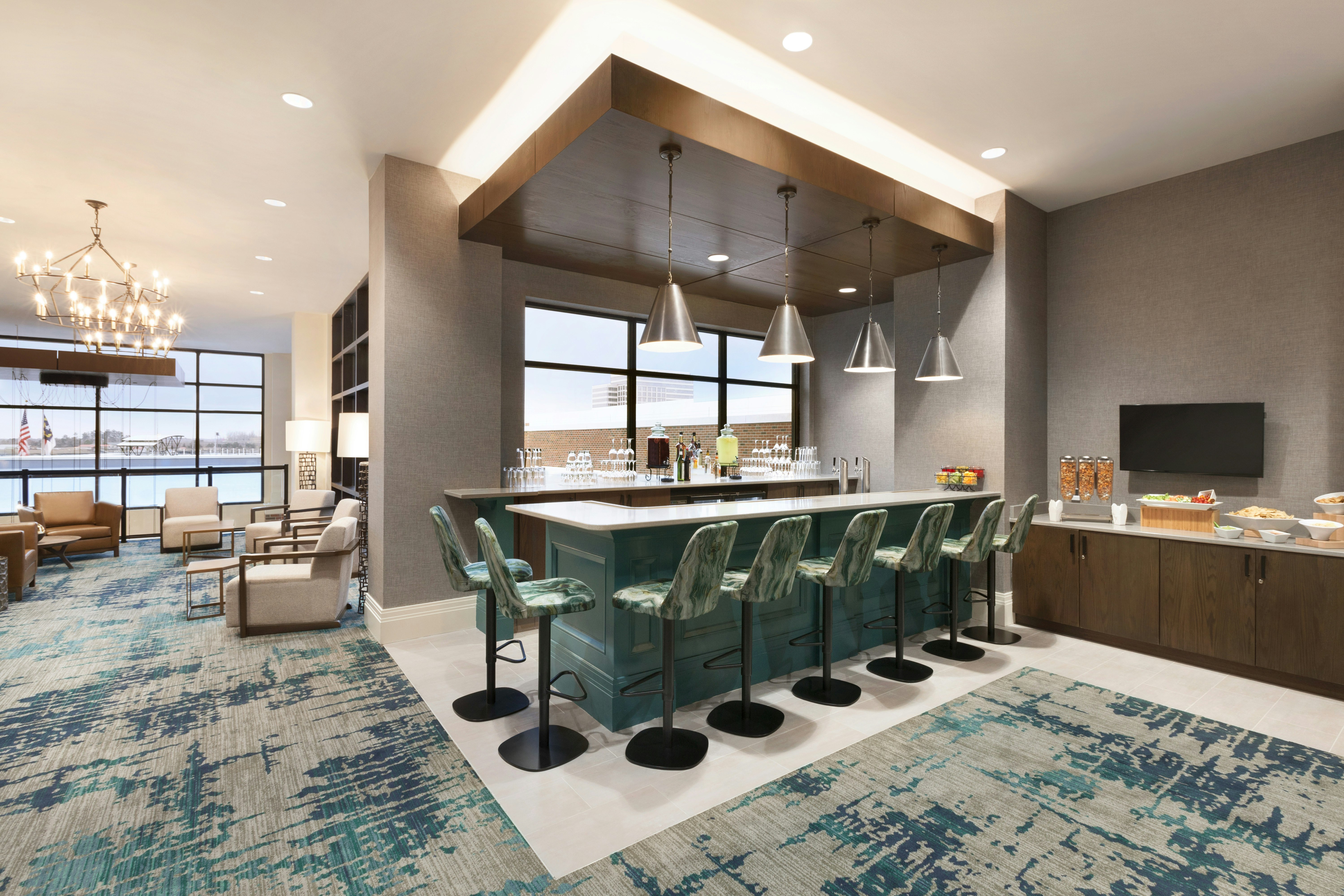 Embassy Suites by Hilton Wilmington Riverfront 28/76