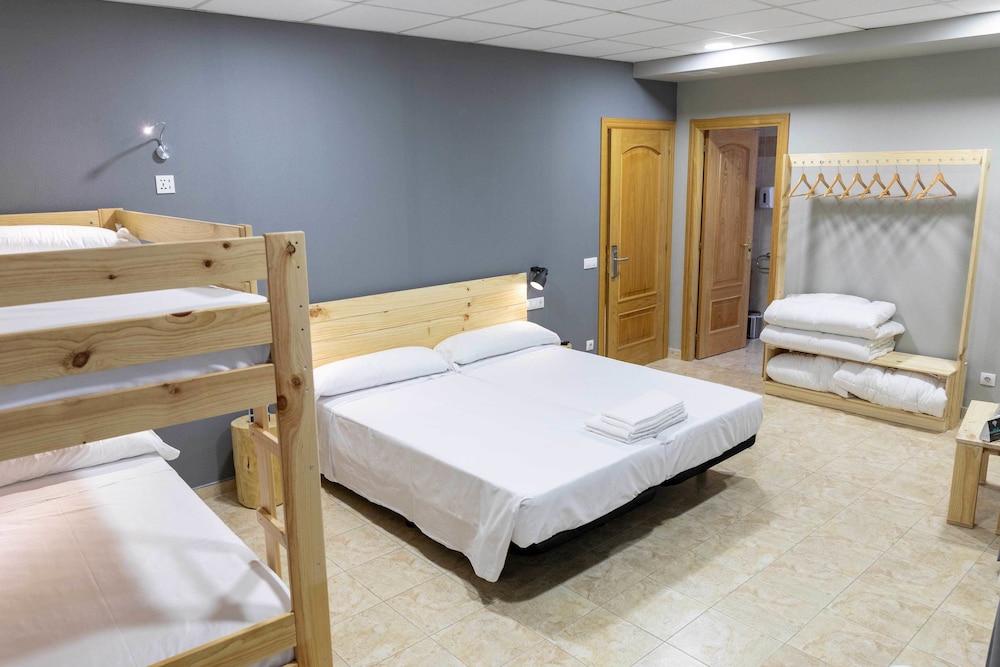Albergue Alda Estella Hostel 45/61