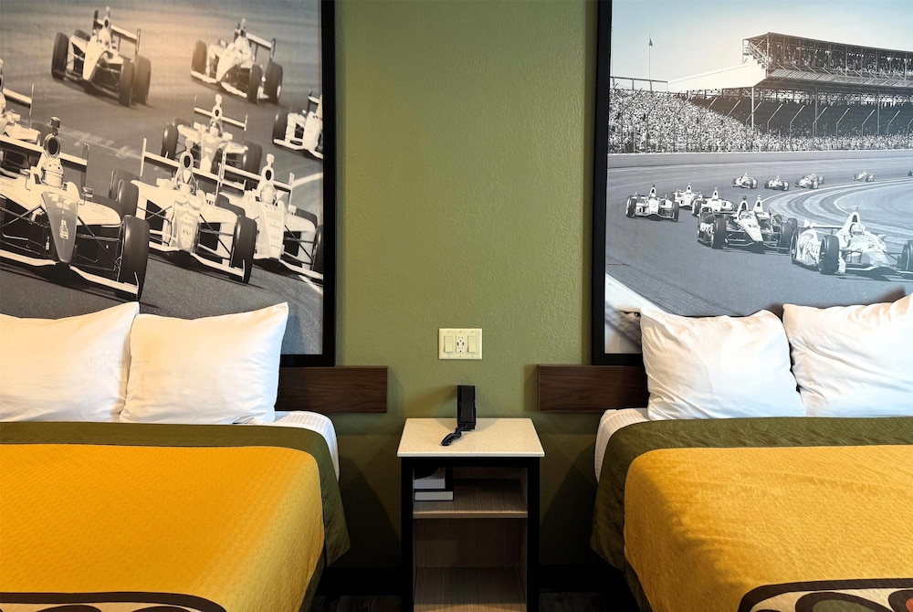 Super 8 By Wyndham Frankfort In 13/20