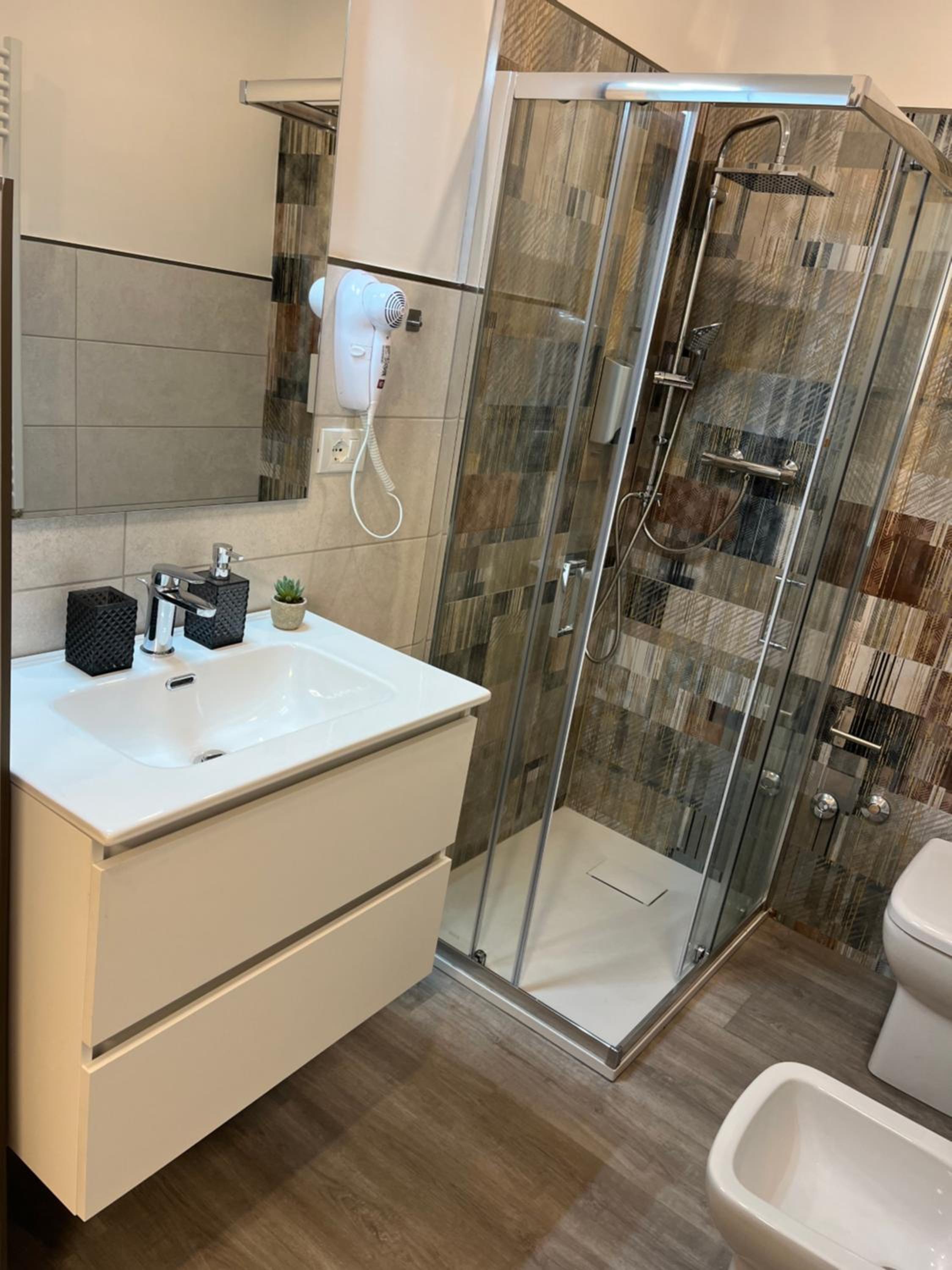 Tiburtina Urban Rooms 12/15