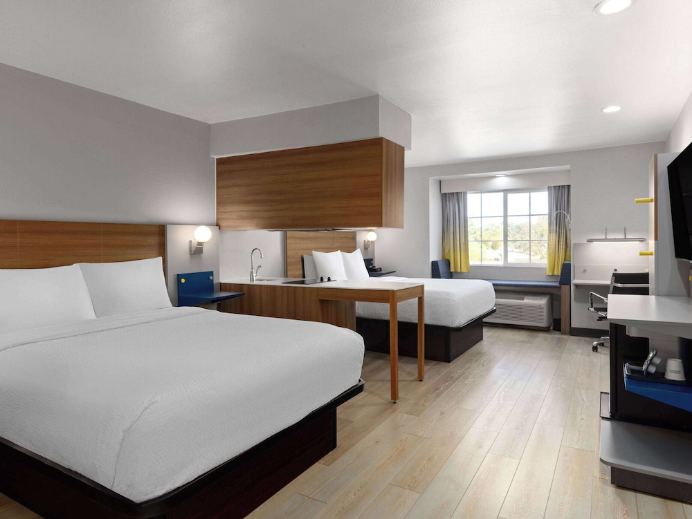 Efficiency, Studio, Suite, 2 Queen Beds
