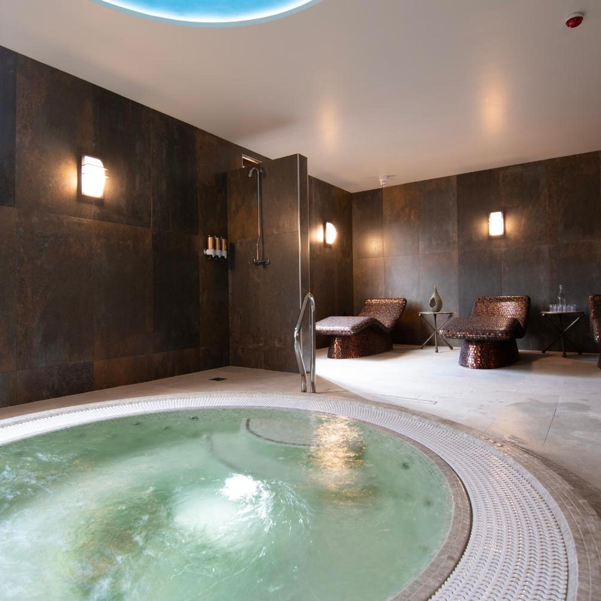 Hartnoll Hotel 34/58