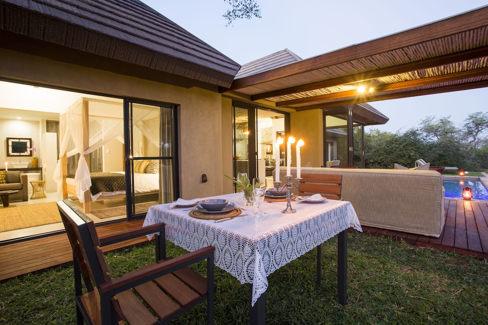 Moya Safari Villa 26/38