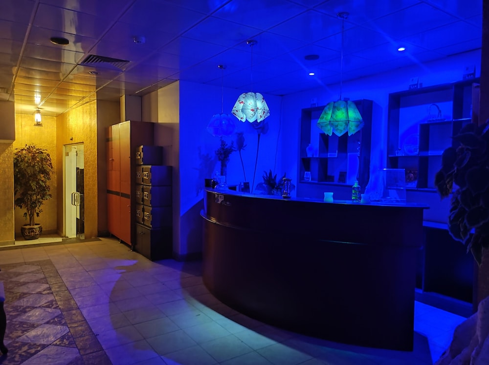 فندق كابيتال أو 162 برزين(Brzeen Hotel) 10/50