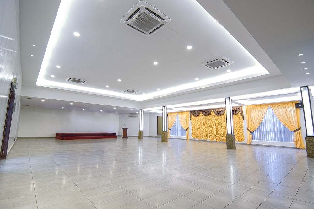 Hotel Sri Bernam 4/59