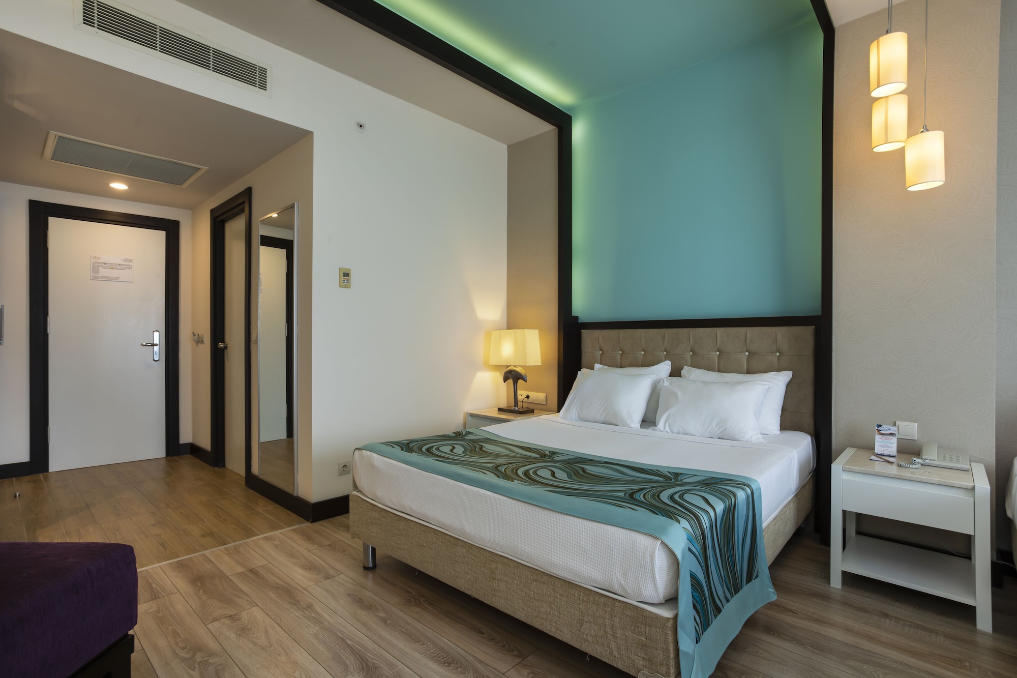 Standard, 1 Double and 1 Single Bed, Murphy Bed, Land View، Orange County Alanya 2/10
