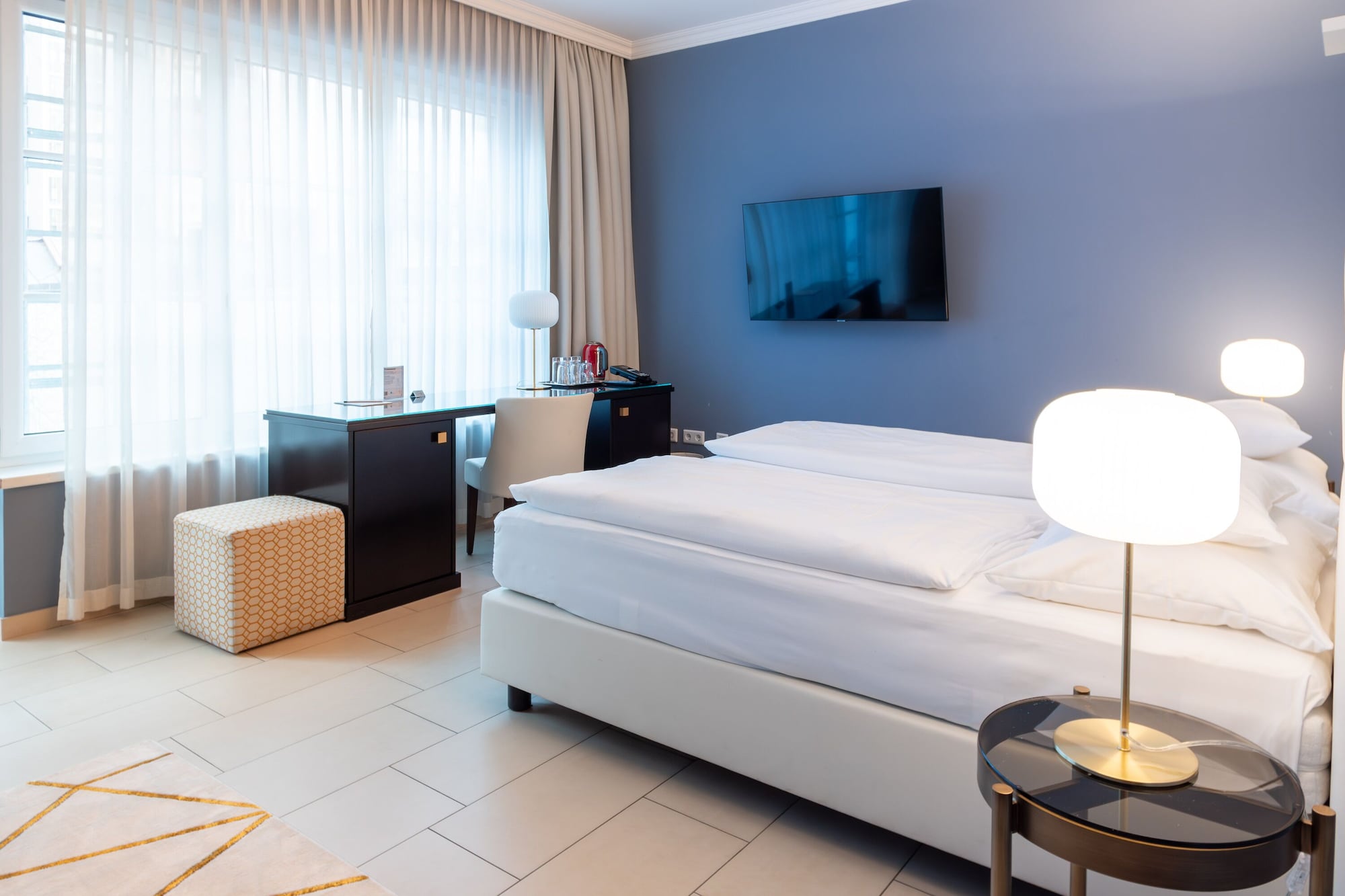SUITE, GARDEN VIEW, BALCONY
