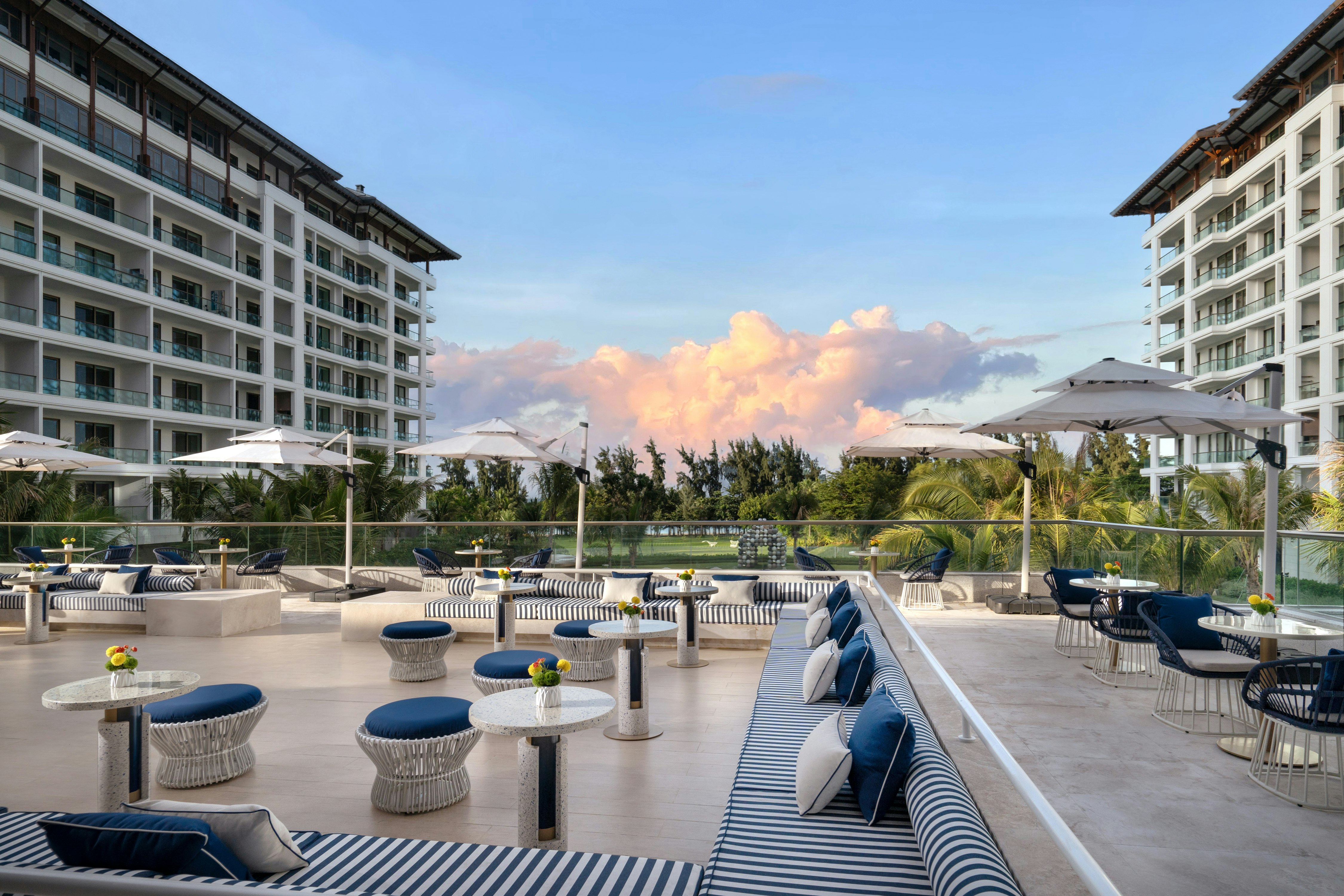 The Mermoon Resort Hainan Tufu Bay, Tapestry by Hilton 45/55