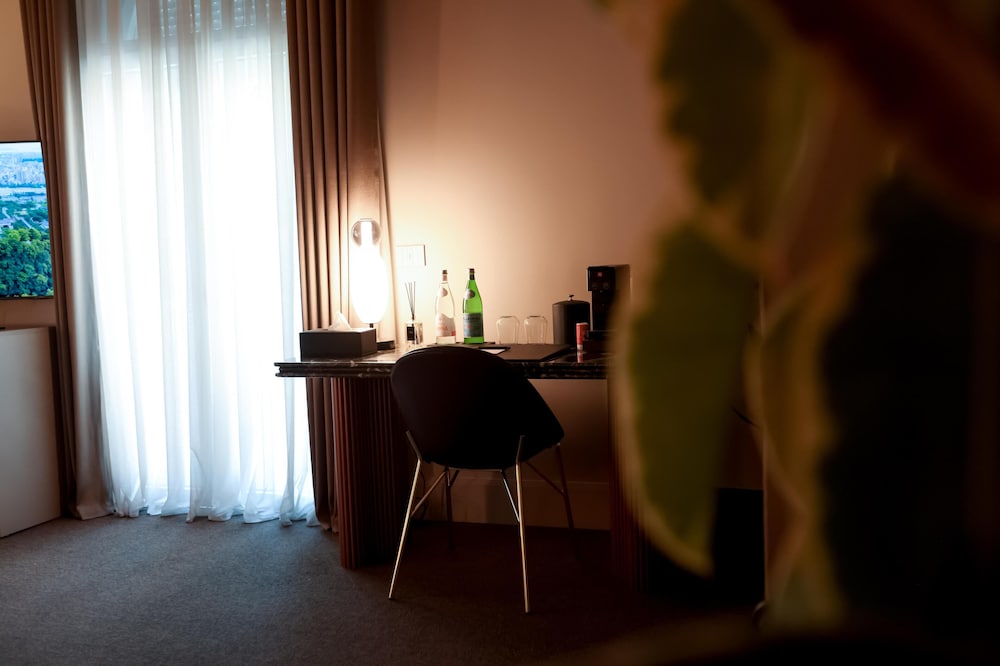 Padam Boutique Hotel 40/55