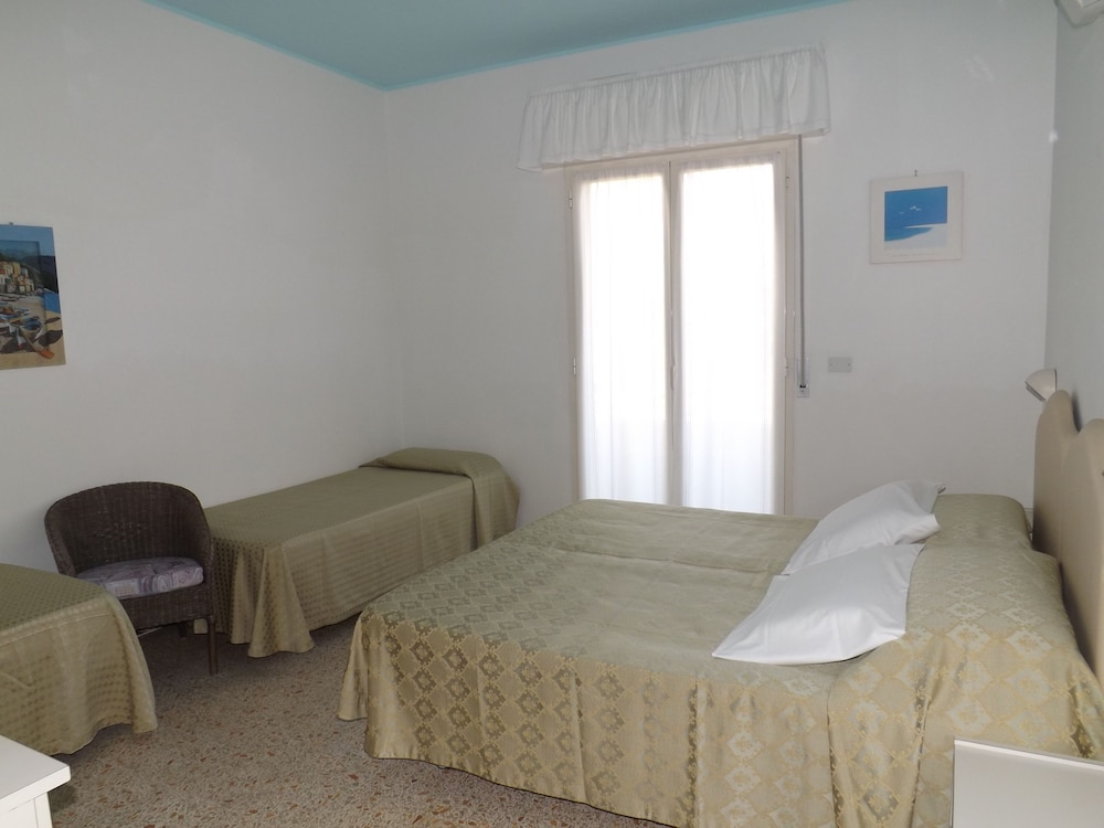 Hotel Muccioli 16/38