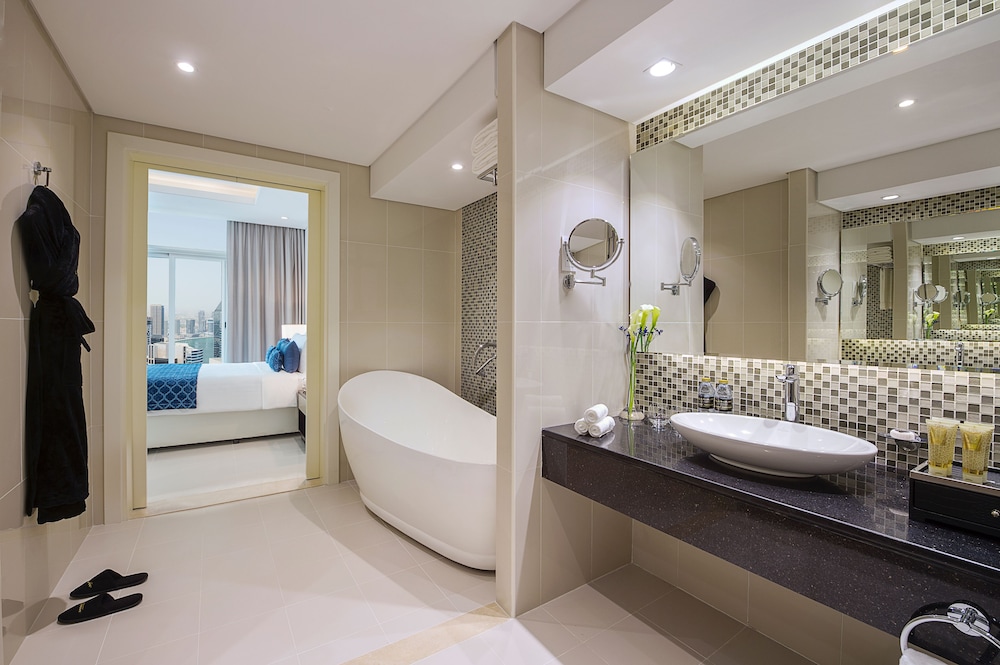 DAMAC Maison Distinction 32/36