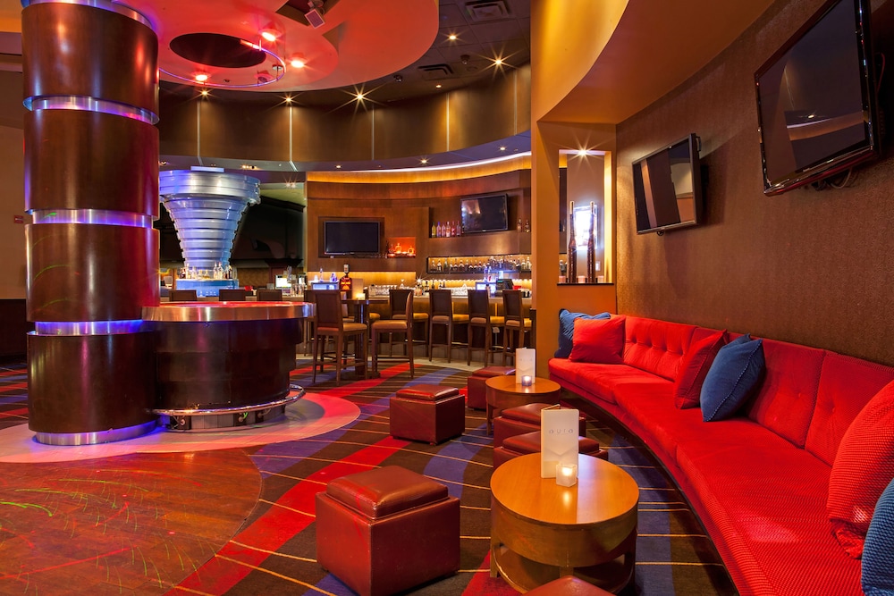 Silver Legacy Reno - A Caesars Rewards Destination 64/70