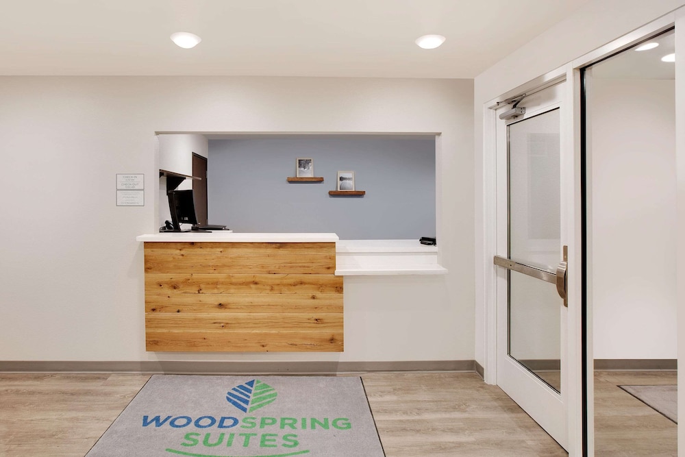 WoodSpring Suites Nashville Rivergate 3/19