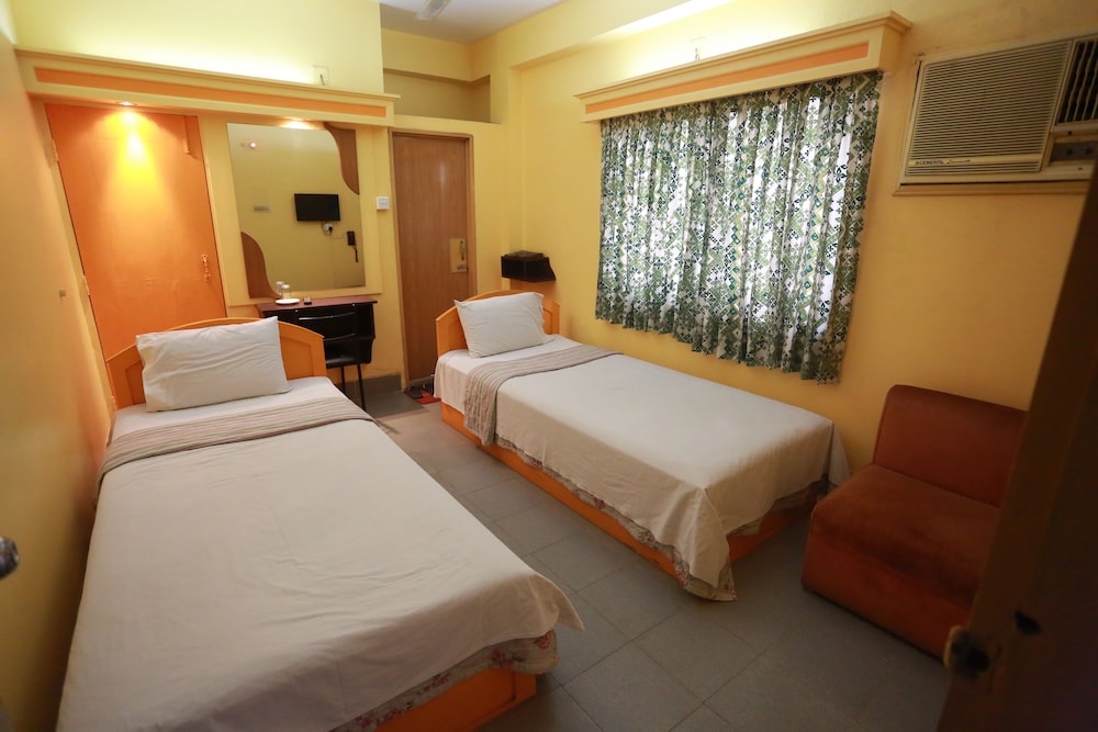 Nagar Valley Hotel 10/50