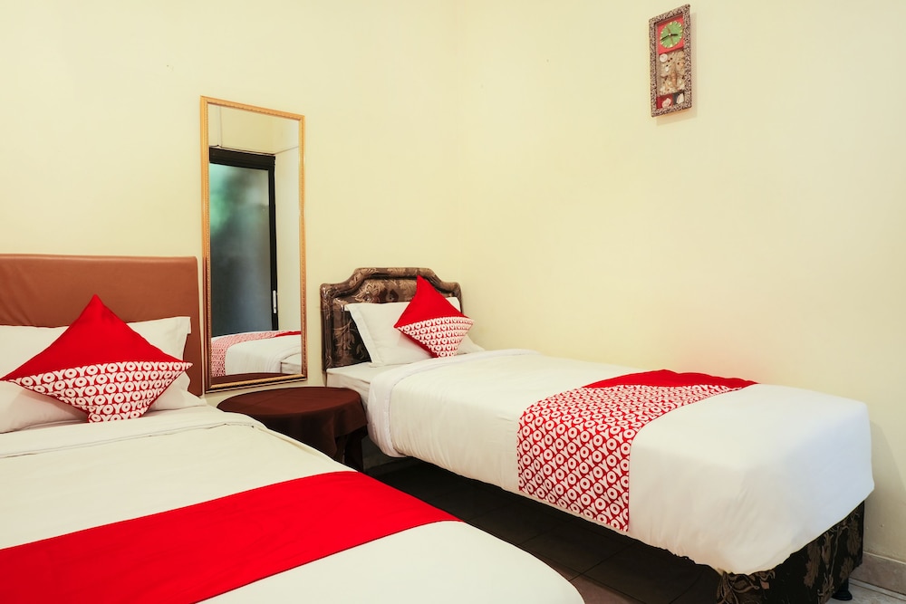 OYO 465 Alam Citra Bed & Breakfast 11/21