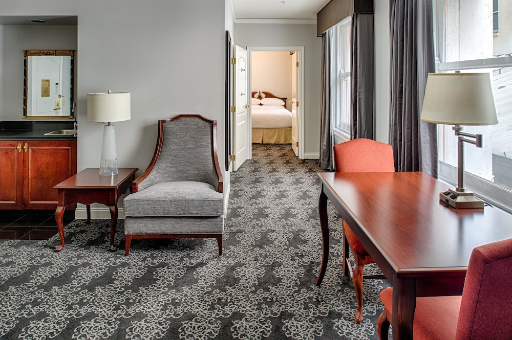 Embassy Suites By Hilton Portland Downtown 32/80