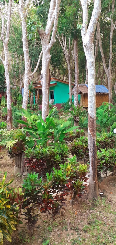 Lanta Maikeaw Bungalow 45/50
