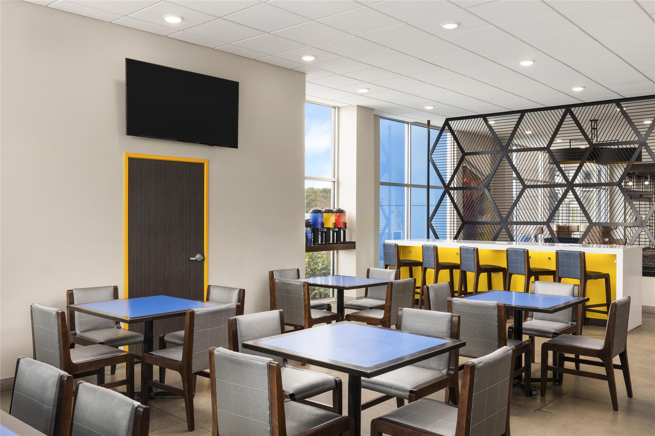 Glo Best Western Dawley Farms In Sioux Falls 31/47