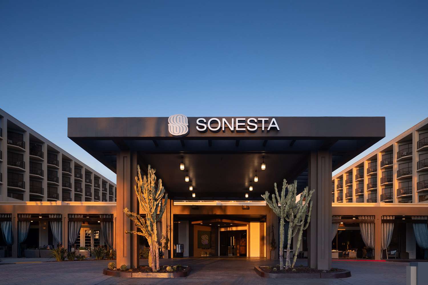 Sonesta Redondo Beach Marina 4/39