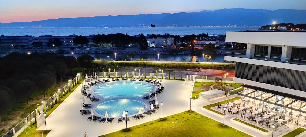 Tezmadra Hotel 3/48