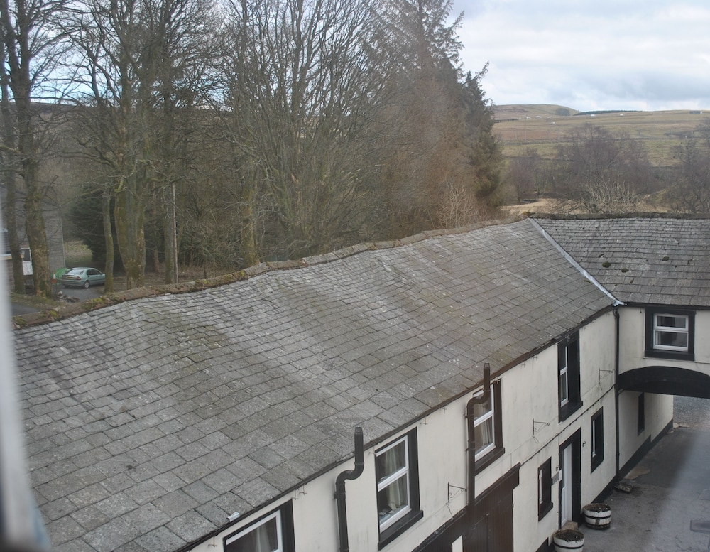 Shap Wells Hotel 40/45
