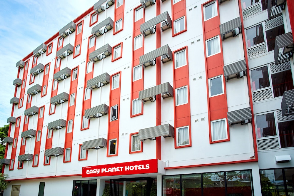 Easy Planet Pattaya in PATTAYA
