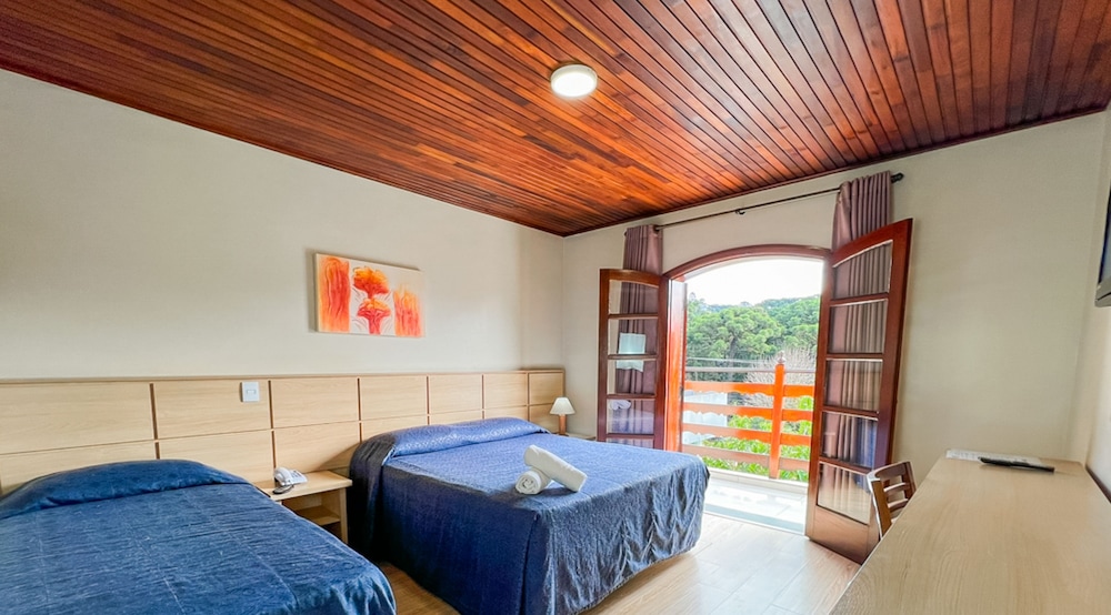 Euro Suite Campos do Jordao 49/68