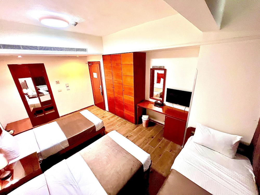 Ceasar S Park Hotel 17/50
