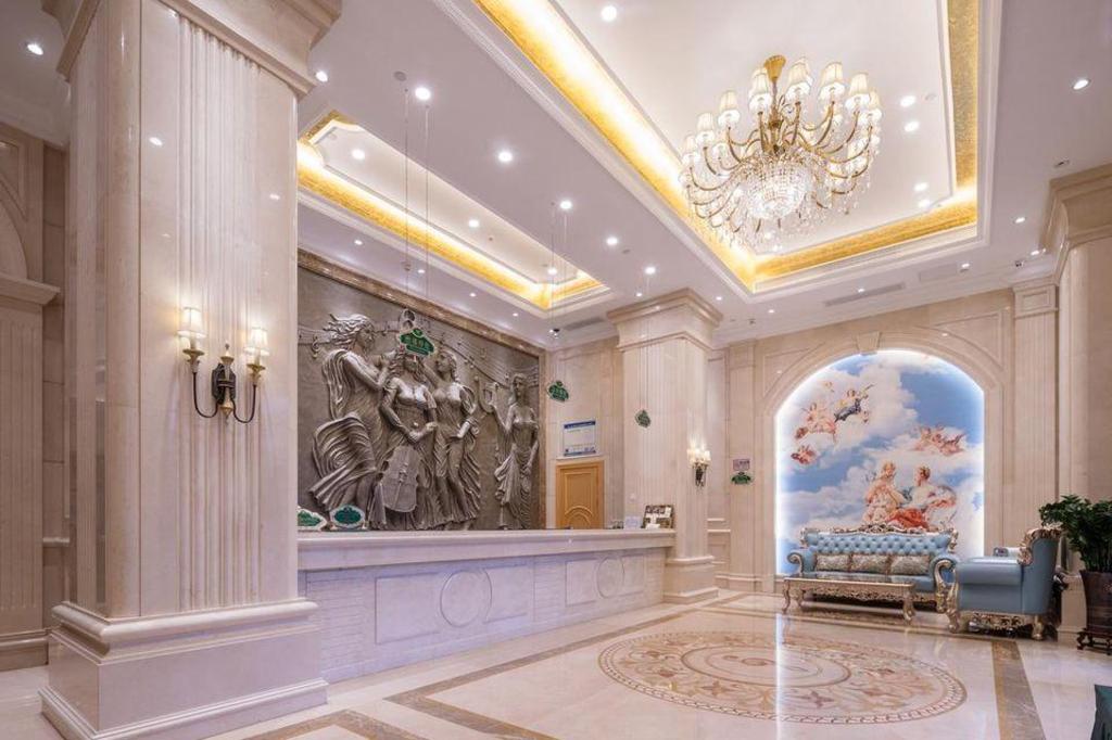 Vienna Hotel (Shenzhen Shanglilang Metro Station) 15/60