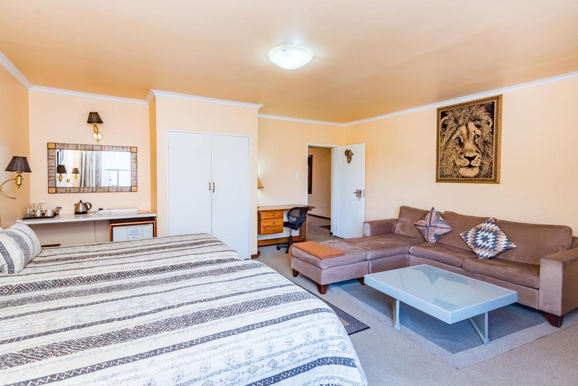 Ipe Tombe Guest Lodge 22/46