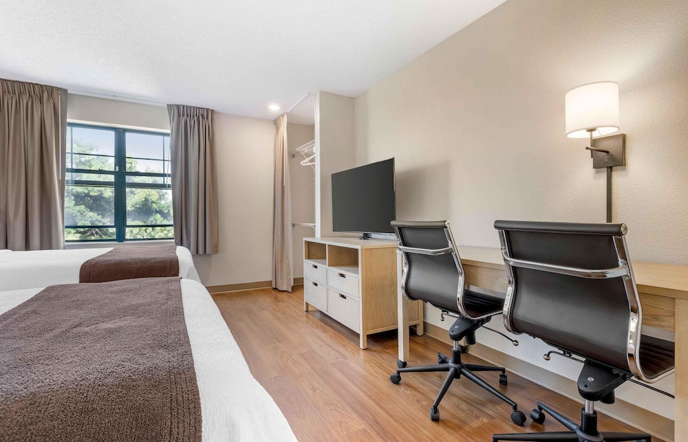 Extended Stay America - San Diego - Carlsbad Village by the Sea 42/58