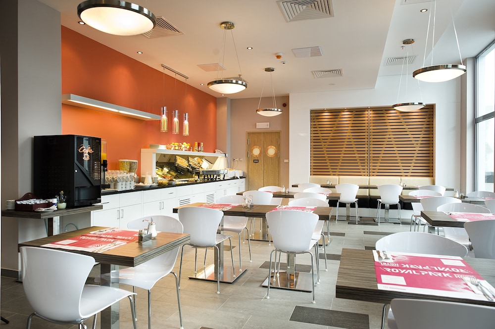 Royal Park Boutique Hotel 54/59