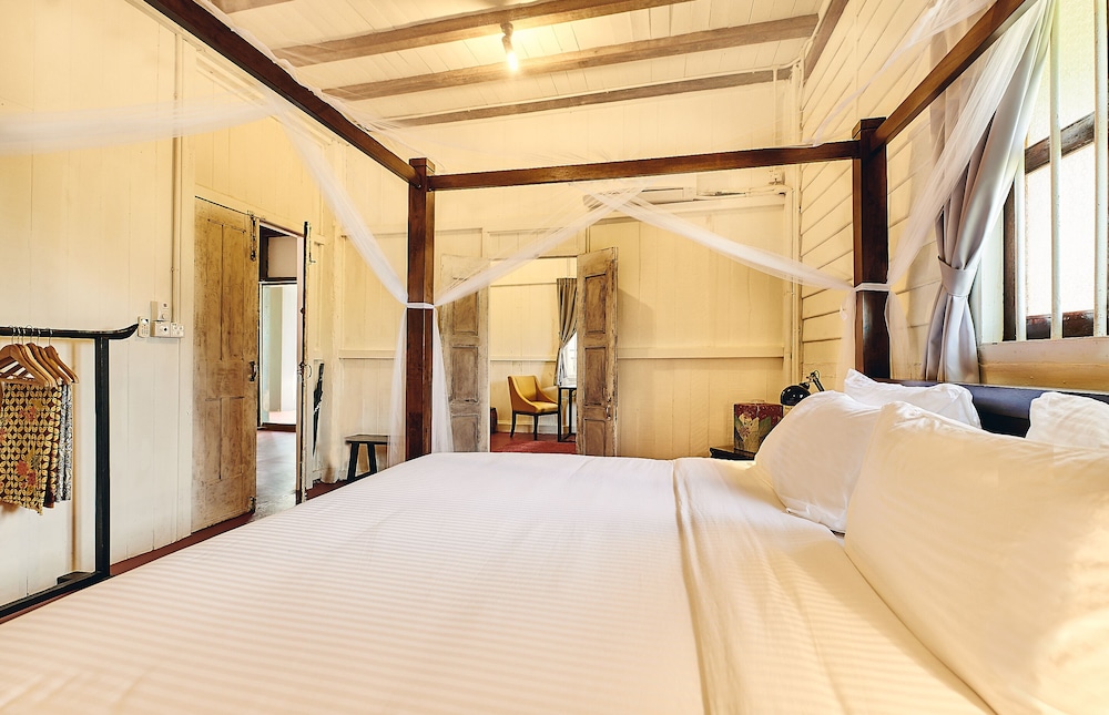 Temple Tree Resort 19/58