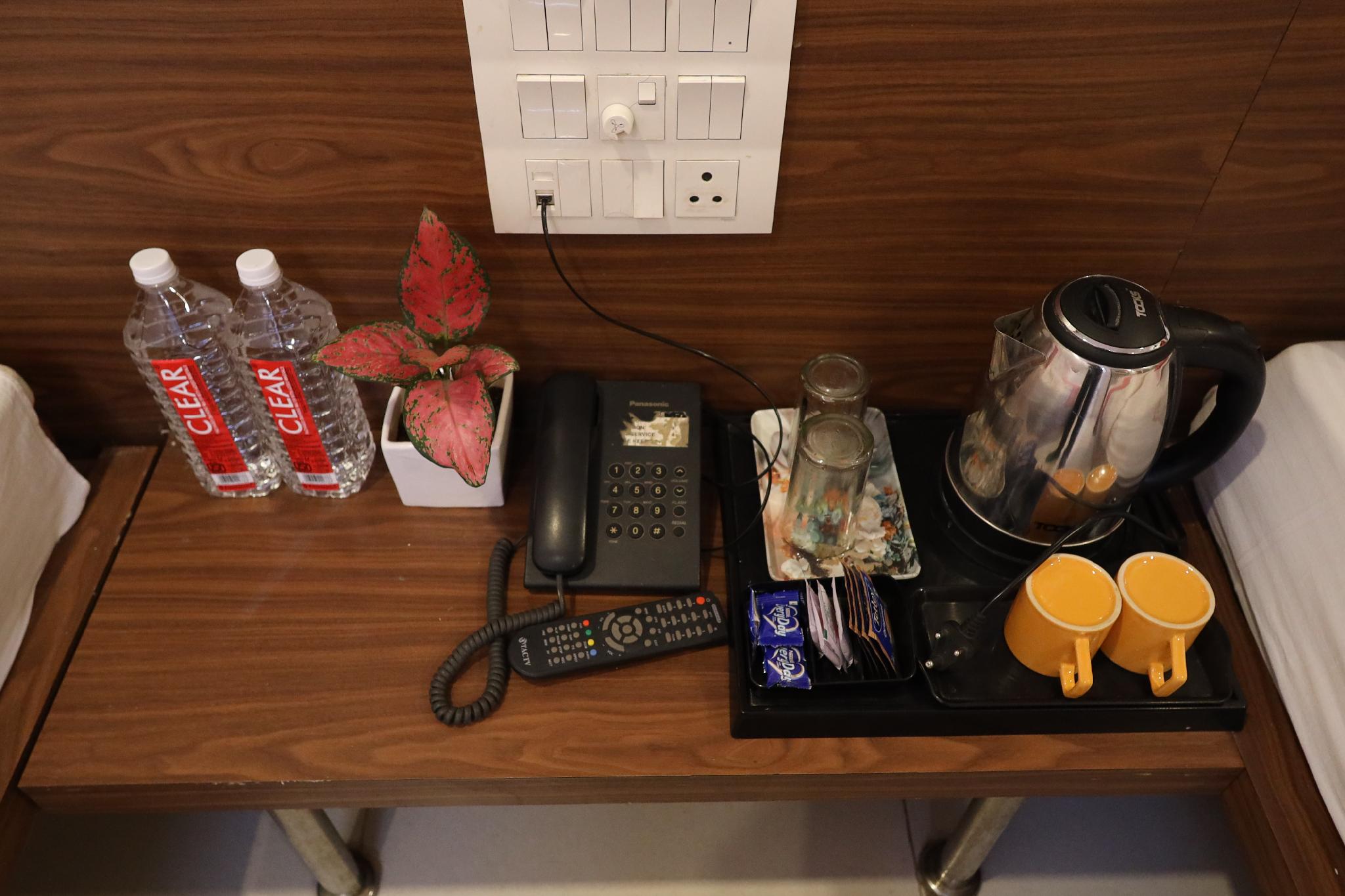 Oyo 4445 Hotel Saishri 48/63