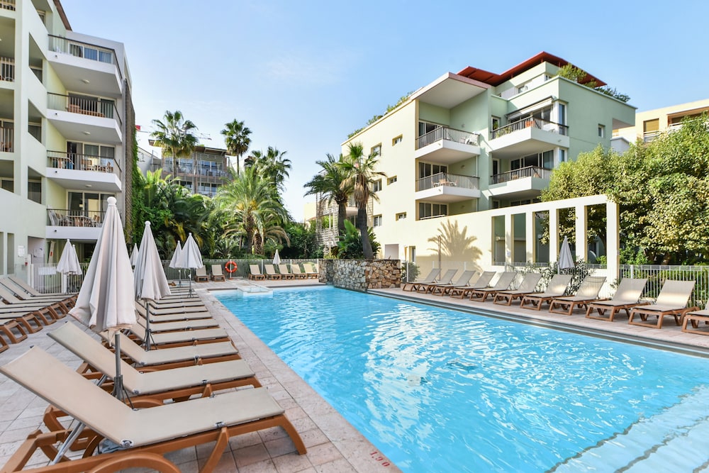 hotel